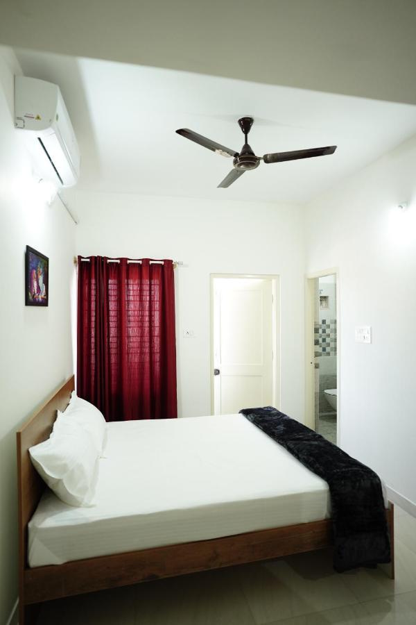 Castle Suites By Haven Homes, Kempegowda International Airport Road Бангалор Екстериор снимка