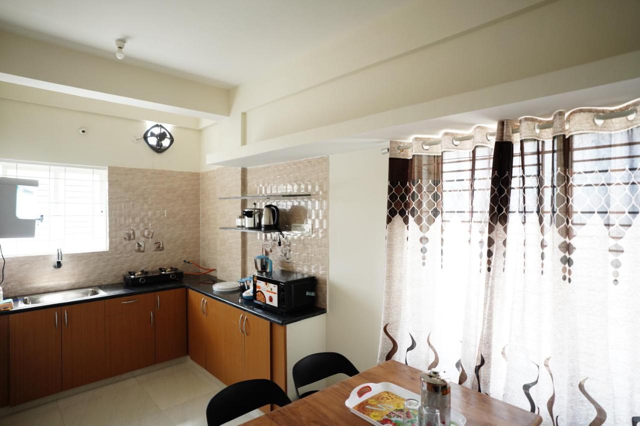 Castle Suites By Haven Homes, Kempegowda International Airport Road Бангалор Екстериор снимка